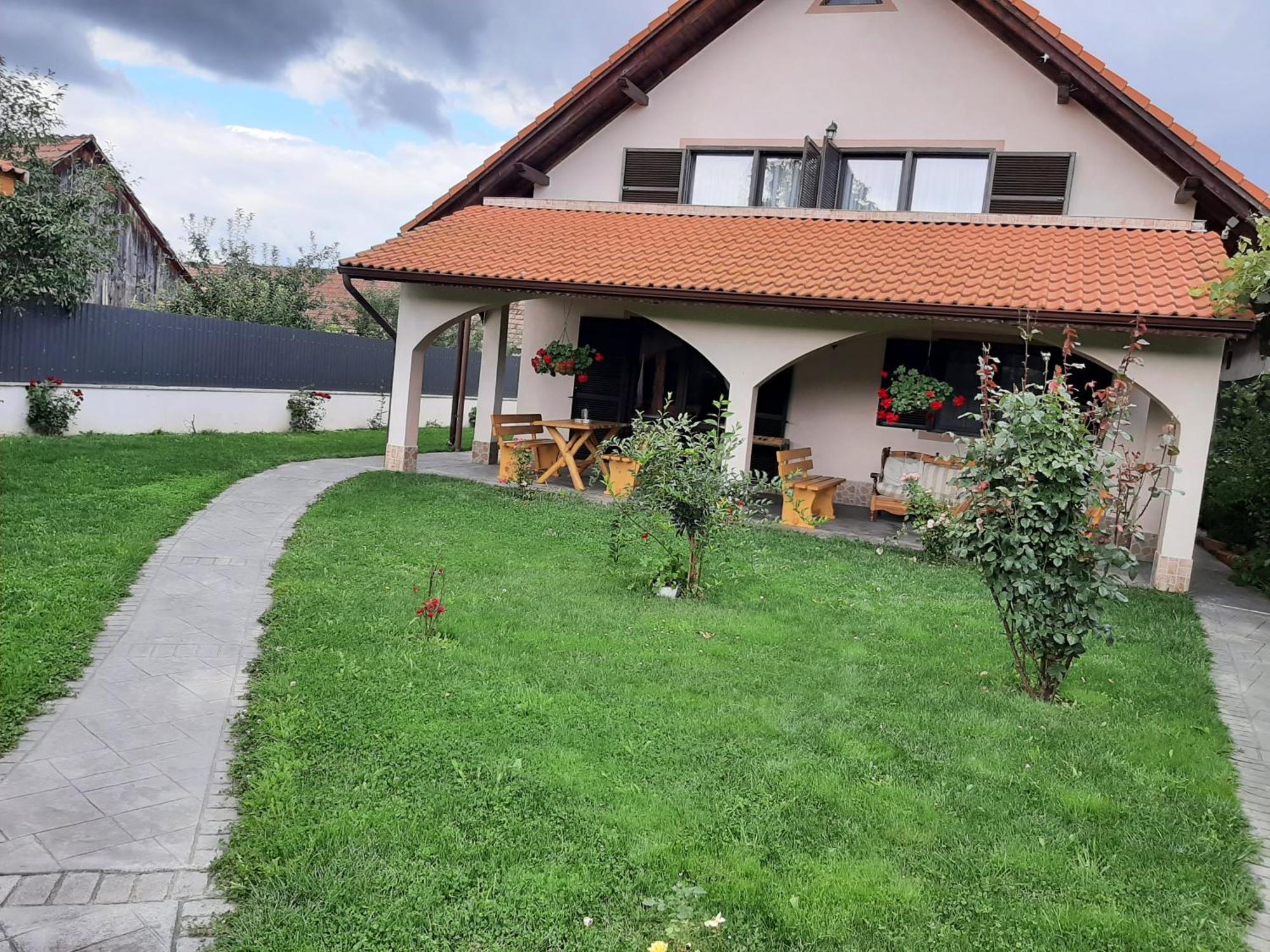 Pensiunea Simona Sîmbăta de Sus Rom bilde